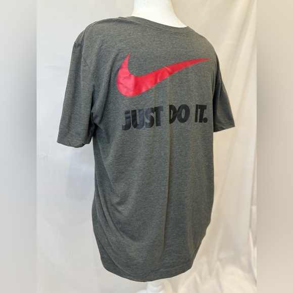 Nike “Just Do It” Tee - Grey & Red - Picture 5 of 6